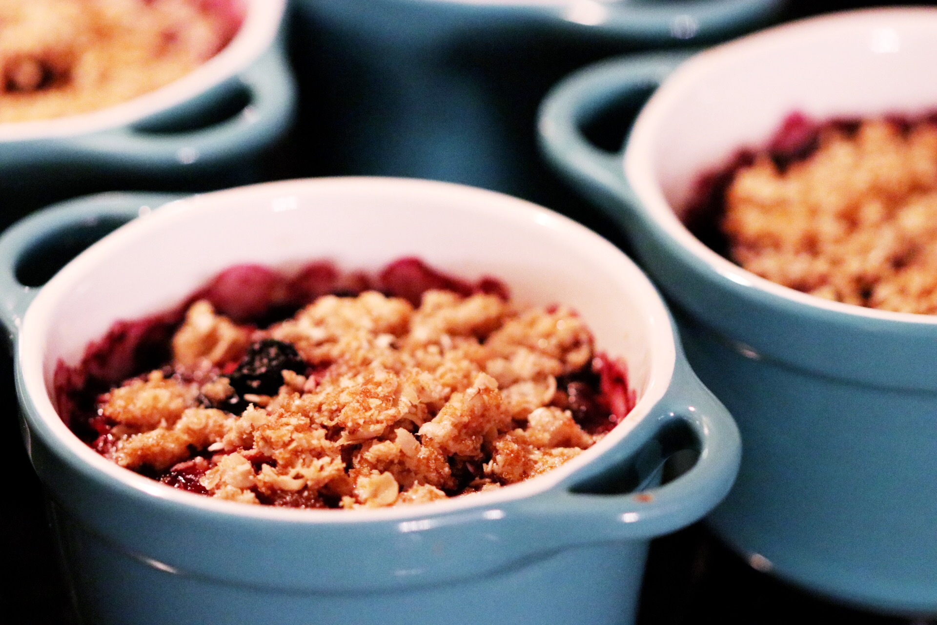 Gluten Free, Dairy Free, Low Calorie Berry Crumble