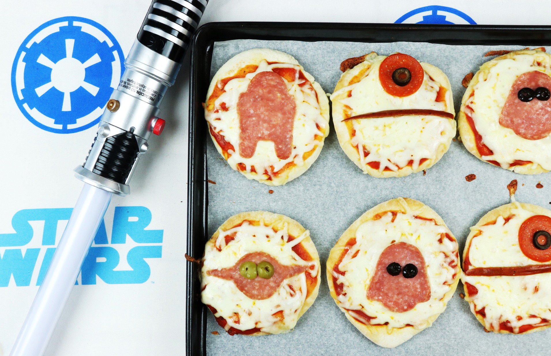 Star Wars Mini Pizzas! Star Wars Mini Pizzas!