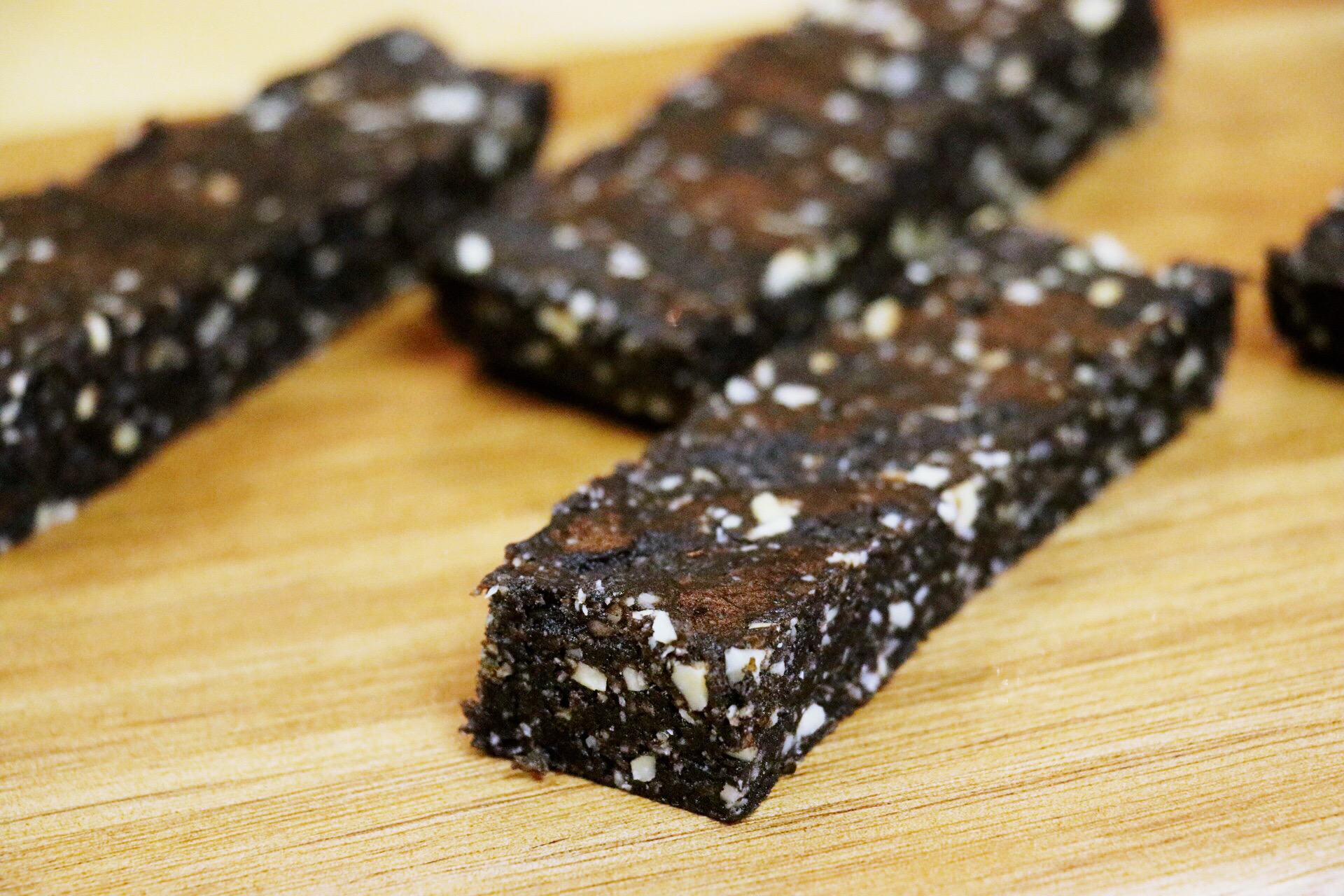 Chewy Healthy Snack Bars